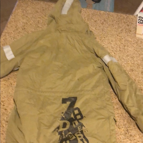 Winter warm jacket - Picture 3 of 3